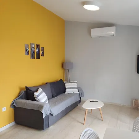 Blue & , - Corfu 1&2-3&4 Apartment